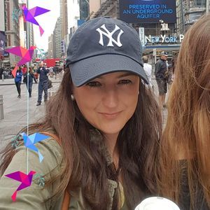 Meet your Posher, Krisztina